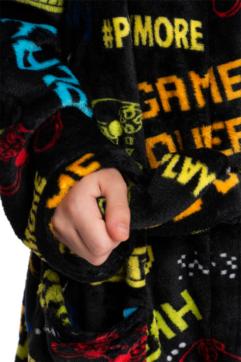 Pixel-Perfect Warmth: Boys Fleece Gaming Console Robe - Cozy Quests for Young Gamers